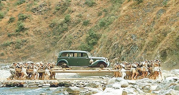 भीमफेदीदेखि गाडी बोक्ने घलानको निधन